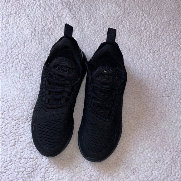 Nike Air Max 270 Black Sneakers Soft Slip-On Design unisex - Picture 1 of 9